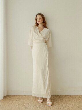 Noire brand wrap wedding dress NWT
